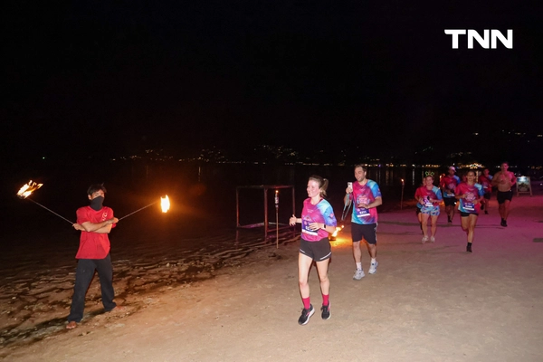 รูป-Samui Neon Run 2025 ดึงนักวิ่งทั่วโลก ยกระดับสมุยสู่ Sport & Lifestyle Tourism Hub หนุนเศรษฐกิจเกาะสมุยเติบโต-11