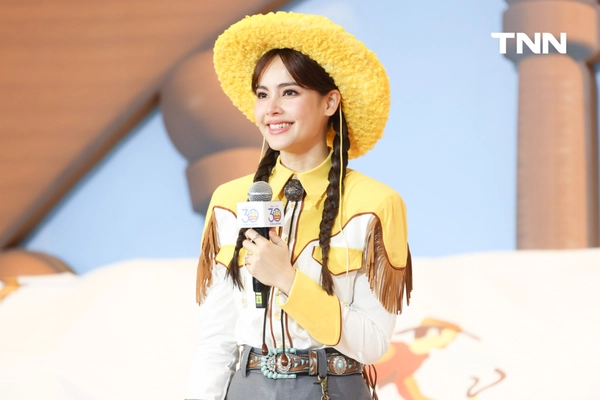 รูป-ญาญ่า แปลงโฉมเป็น “เจสซี่” พร้อมควง “วู้ดดี้” ร่วมฉลองครบรอบ 30 ปี ทอย สตอรี่-23
