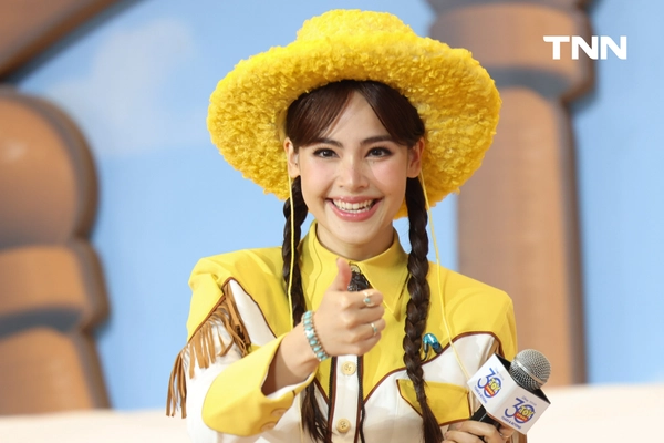 รูป-ญาญ่า แปลงโฉมเป็น “เจสซี่” พร้อมควง “วู้ดดี้” ร่วมฉลองครบรอบ 30 ปี ทอย สตอรี่-11