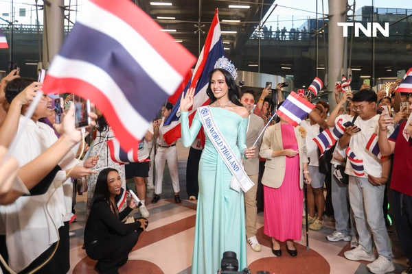 รูป-ประมวลภาพ แฟนนางงามร่วมส่ง “โอปอล-สุชาตา” ชิงมงฟ้าที่อินเดีย -4