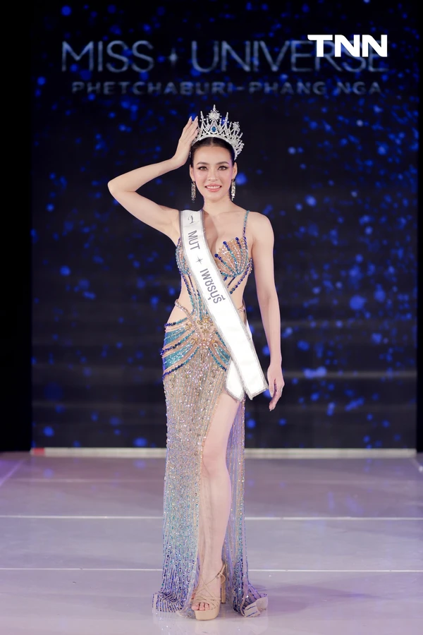 รูป-“ฟอง มุทิตา” มิสยูนิเวิร์สเพชรบุรี - “เฮเลน จัสทิส” มิสยูนิเวิร์สพังงา เตรียมสู่เวทีมิสยูนิเวิร์สไทยแลนด์ 2025-12