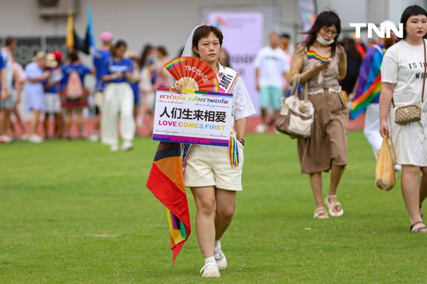 รูป-นายกฯ นำขบวนพาเหรดเปิดงาน “Bangkok Pride Parade 2025” ปักหมุดดึงดูดนักท่องเที่ยวจากทั่วโลก-31