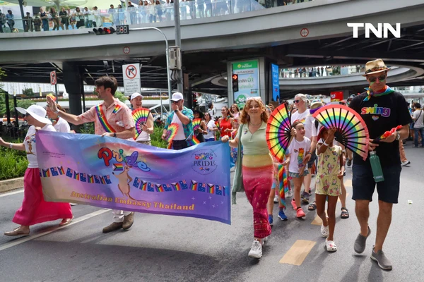 รูป-นายกฯ นำขบวนพาเหรดเปิดงาน “Bangkok Pride Parade 2025” ปักหมุดดึงดูดนักท่องเที่ยวจากทั่วโลก-12