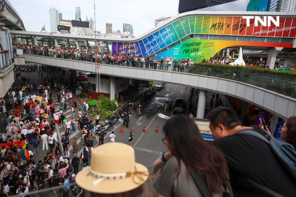 รูป-นายกฯ นำขบวนพาเหรดเปิดงาน “Bangkok Pride Parade 2025” ปักหมุดดึงดูดนักท่องเที่ยวจากทั่วโลก-10
