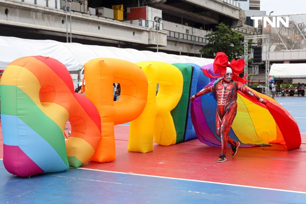 รูป-นายกฯ นำขบวนพาเหรดเปิดงาน “Bangkok Pride Parade 2025” ปักหมุดดึงดูดนักท่องเที่ยวจากทั่วโลก-4