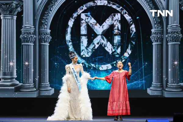 รูป-ประมวลภาพประวัติศาสตร์ขบวนแห่แห่งเกียรติยศ “โอปอล-สุชาตา” คนไทยรอรับแน่นถนนสุขุมวิท-58