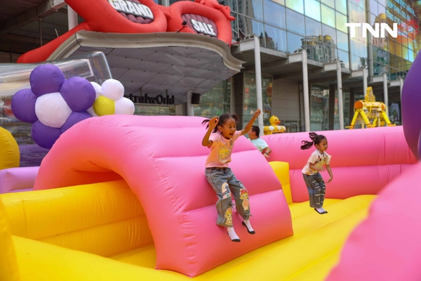 รูป-ฉลองครบรอบ 20 ปี เจ้าเป็ดสีเหลือง “B.Duck” พร้อมร่วมสนุกกับสวนสนุกสุดคิวท์ใจกลางเมือง-22