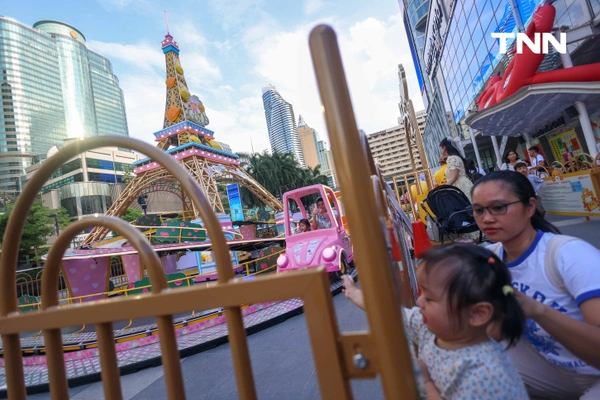 รูป-ฉลองครบรอบ 20 ปี เจ้าเป็ดสีเหลือง “B.Duck” พร้อมร่วมสนุกกับสวนสนุกสุดคิวท์ใจกลางเมือง-15