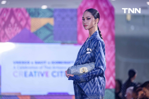 รูป-เจ้าฟ้าสิริวัณณวรีฯ ทรงนำหัตถศิลป์ที่รังสรรค์จากผ้าไทยสู่เวทีโลกเชิดชูจิตวิญญาณแห่งช่างฝีมือไทย-20