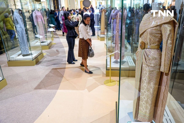 รูป-เจ้าฟ้าสิริวัณณวรีฯ ทรงนำหัตถศิลป์ที่รังสรรค์จากผ้าไทยสู่เวทีโลกเชิดชูจิตวิญญาณแห่งช่างฝีมือไทย-13