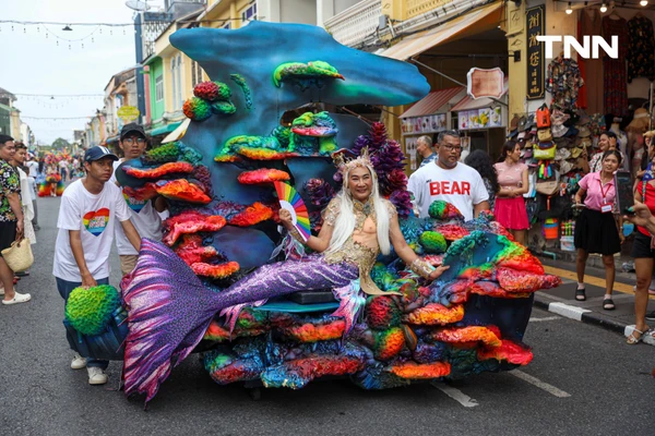 รูป-ภูเก็ตส่งท้ายงาน Pride 2025 ตื่นตากับขบวนพาเหรดสุดยิ่งใหญ่-4