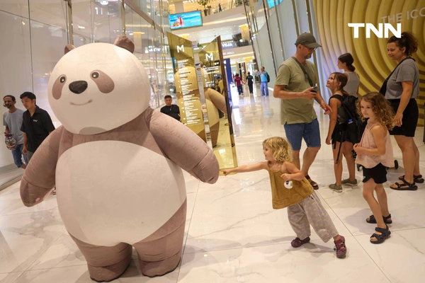 รูป-“YIMU ART EXHIBITION” โชว์ผลงานของ “ลีโอ หวง” ศิลปินดาวรุ่งจีน ร่วมฉลอง 50 ปี ความสัมพันธ์ทางการทูต ไทย-จีน-15