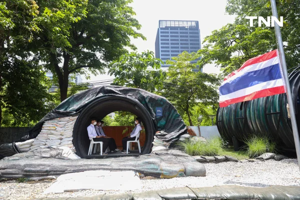 รูป-แม่ทัพภาคที่ 2 รับมอบ “บลูบังเกอร์” นวัตกรรมโดยนักศึกษาสนับสนุนความปลอดภัยทหารพื้นที่ชายแดน-7