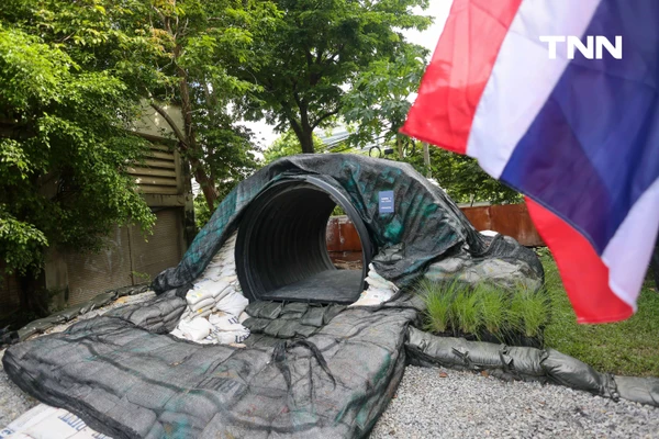 รูป-แม่ทัพภาคที่ 2 รับมอบ “บลูบังเกอร์” นวัตกรรมโดยนักศึกษาสนับสนุนความปลอดภัยทหารพื้นที่ชายแดน-13