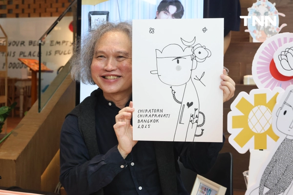 รูป-มูลนิธิรามาธิบดีฯ X 5 ศิลปิน รังสรรค์คอลเลกชันพิเศษ ส่งต่อ “ความสุขไม่มีที่สิ้นสุด”-17