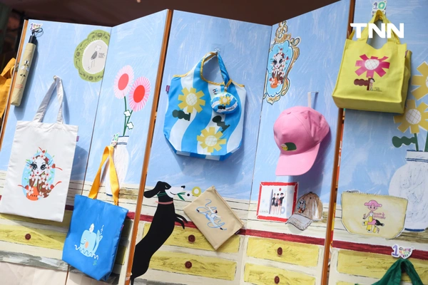 รูป-มูลนิธิรามาธิบดีฯ X 5 ศิลปิน รังสรรค์คอลเลกชันพิเศษ ส่งต่อ “ความสุขไม่มีที่สิ้นสุด”-21