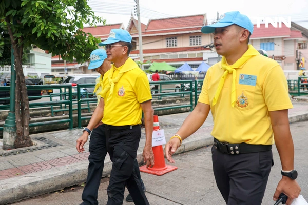 รูป-รวมพลังจิตอาสา เนื่องในวันเฉลิมพระชนมพรรษาพระบาทสมเด็จพระเจ้าอยู่หัว พัฒนาทำความสะอาดตรอกสาเก-5