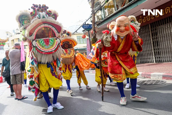 รูป-“เชิดสิงโตสองแผ่นดิน เทิดไท้องค์ราชัน” เฉลิมพระเกียรติในหลวง 73 พรรษา-23