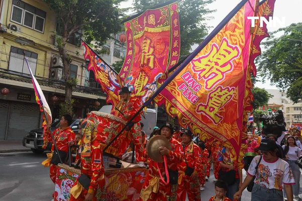 รูป-“เชิดสิงโตสองแผ่นดิน เทิดไท้องค์ราชัน” เฉลิมพระเกียรติในหลวง 73 พรรษา-13