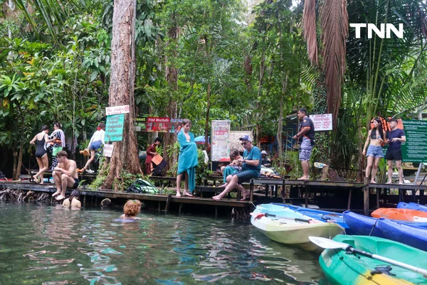 รูป-ตามรอย “Jurassic World” พายคายัคชมธรรมชาติที่ “คลองหรูด” จ.กระบี่-25