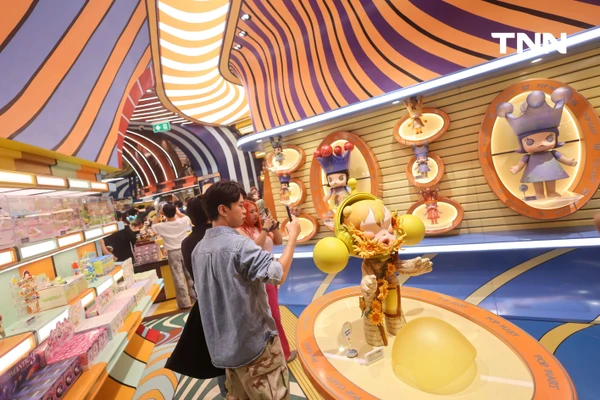 รูป-POP MART เปิดตัว Global Landmark Store แห่งแรกในไทย ริมแม่น้ำเจ้าพระยา ณ ชั้น 7 ICONSIAM-27