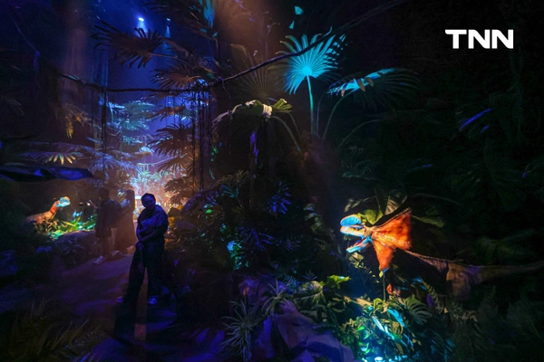 รูป-มุ่งสู่โลกดึกดำบรรพ์ Jurassic World: The Experience อิมเมอร์ซีฟสุดยิ่งใหญ่ท่ามกลางไดโนเสาร์เสมือนจริงใจกลางกรุงเทพฯ -32