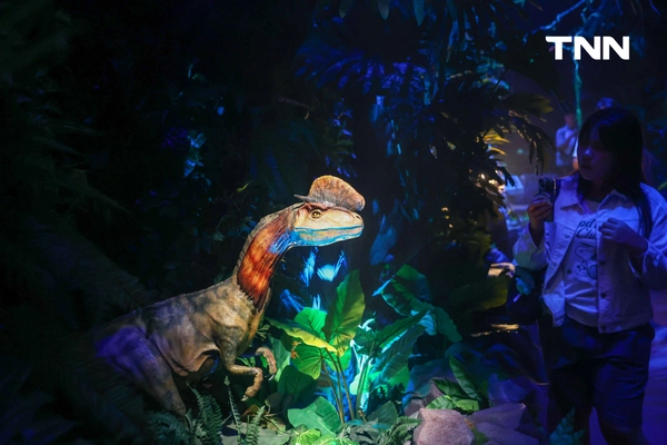 รูป-มุ่งสู่โลกดึกดำบรรพ์ Jurassic World: The Experience อิมเมอร์ซีฟสุดยิ่งใหญ่ท่ามกลางไดโนเสาร์เสมือนจริงใจกลางกรุงเทพฯ -16