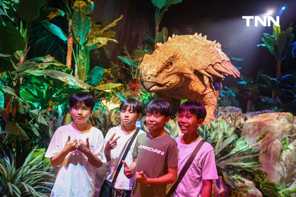 รูป-มุ่งสู่โลกดึกดำบรรพ์ Jurassic World: The Experience อิมเมอร์ซีฟสุดยิ่งใหญ่ท่ามกลางไดโนเสาร์เสมือนจริงใจกลางกรุงเทพฯ -10
