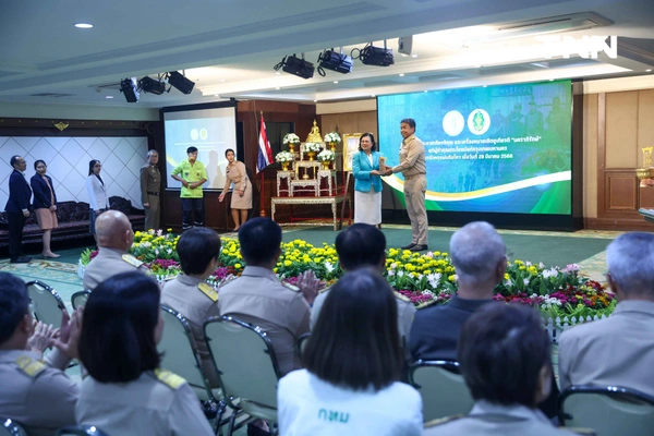 รูป-น้องหมา K9 พร้อมหน่วยงานต่างๆ ร่วมรับ เครื่องหมายเชิดชูเกียรติ “นคราภิรักษ์” กรณีเหตุการณ์แผ่นดินไหว -7