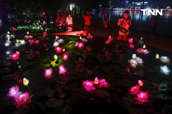 รูป-ททท. เติมไฟเมืองอุดรธานี เช็กอิน Vijit @อุดรธานี “เสน่ห์แสง ศิลป์ ถิ่นอีสาน” คาดสร้างรายได้กว่า 47.5 ล้านบาท-20