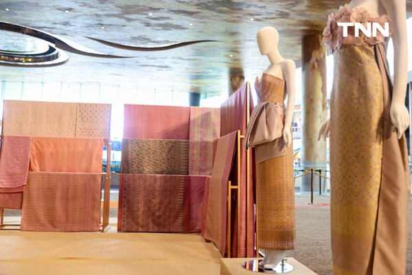 รูป-มหาดไทย เปิดตัวสมุดภาพ “สิริวัณณวรีนารีรัตนราชพัสตราภรณ์” เฉลิมพระเกียรติ 39 พรรษา สมเด็จพระเจ้าลูกเธอ เจ้าฟ้าสิริวัณณวรี นารีรัตนราชกัญญา-24