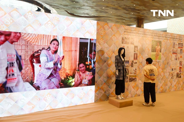 รูป-มหาดไทย เปิดตัวสมุดภาพ “สิริวัณณวรีนารีรัตนราชพัสตราภรณ์” เฉลิมพระเกียรติ 39 พรรษา สมเด็จพระเจ้าลูกเธอ เจ้าฟ้าสิริวัณณวรี นารีรัตนราชกัญญา-23