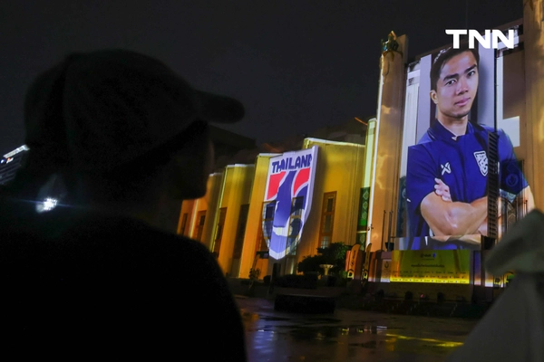 รูป-เปิดตัว 23 นักเตะทีมชาติไทยสุดอลังการผ่าน 3D Mapping ลุยศึก คิงส์ คัพ ครั้งที่ 51-9