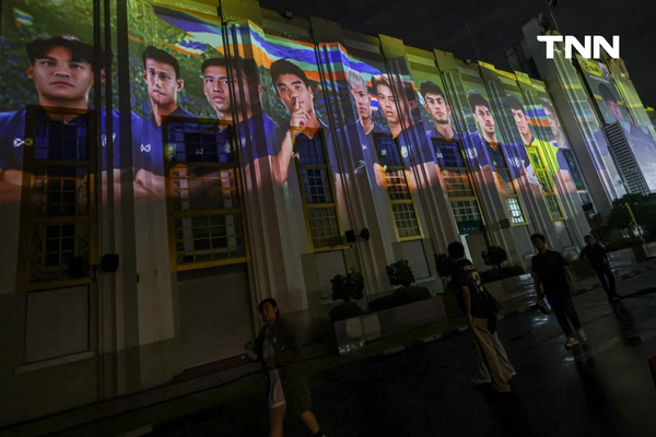 รูป-เปิดตัว 23 นักเตะทีมชาติไทยสุดอลังการผ่าน 3D Mapping ลุยศึก คิงส์ คัพ ครั้งที่ 51-13