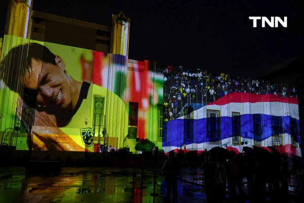 รูป-เปิดตัว 23 นักเตะทีมชาติไทยสุดอลังการผ่าน 3D Mapping ลุยศึก คิงส์ คัพ ครั้งที่ 51-4