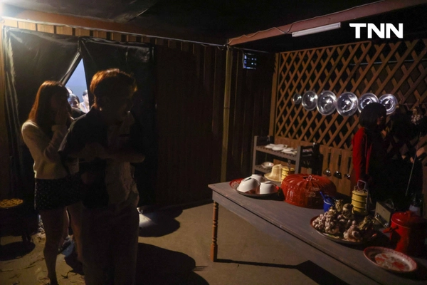 รูป-ครั้งแรก บ้านผีสิงจากหนังดัง “ธี่หยด” บุกโลกจริงที่ “ซีคอน บางแค”เตรียมใจกรี๊ดรับฮาโลวีนก่อนใคร-6