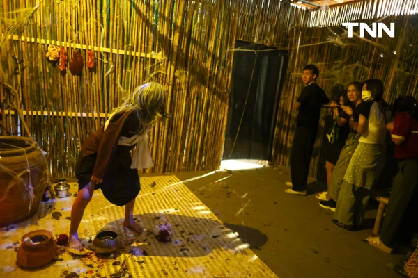 รูป-ครั้งแรก บ้านผีสิงจากหนังดัง “ธี่หยด” บุกโลกจริงที่ “ซีคอน บางแค”เตรียมใจกรี๊ดรับฮาโลวีนก่อนใคร-18