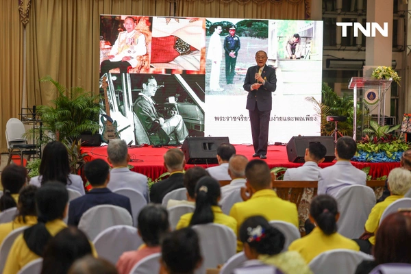 รูป-“ในหลวงรัชกาลที่ 9 ในดวงใจ” ของ ดร.สุเมธ ตันติเวชกุล-6