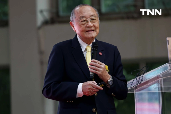 รูป-“ในหลวงรัชกาลที่ 9 ในดวงใจ” ของ ดร.สุเมธ ตันติเวชกุล-8