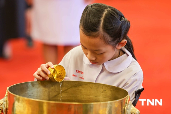 รูป-ประมวลภาพ ขบวนเชิญพระบรมศพ สมเด็จพระพันปีหลวง สู่พระบรมมหาราชวัง-34