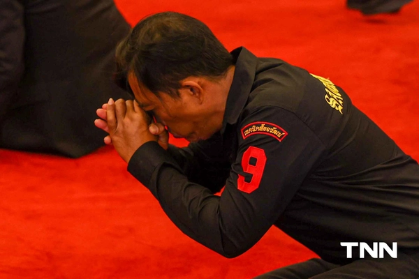 รูป-ประมวลภาพ ขบวนเชิญพระบรมศพ สมเด็จพระพันปีหลวง สู่พระบรมมหาราชวัง-13