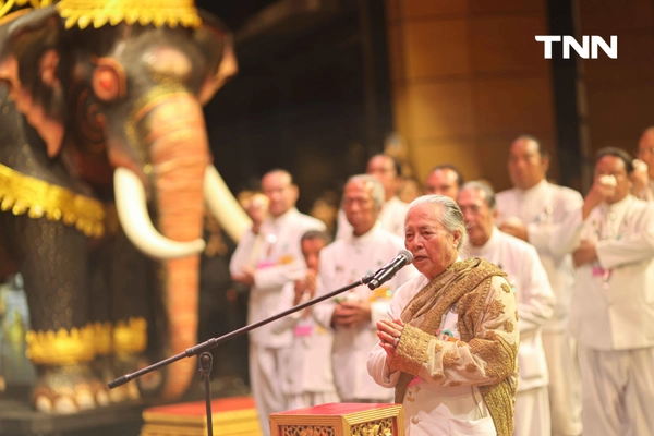 รูป-บวงสรวงการแสดงโขนมูลนิธิส่งเสริมศิลปาชีพฯ ประจำปี 2568 ตอน “สัตยาพาลี” สืบสานพระราชปณิธาน สมเด็จพระพันปีหลวง อนุรักษ์โขน สืบต่อไป-15