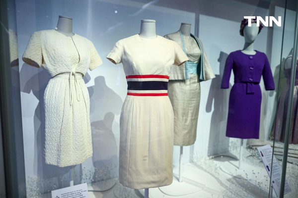รูป-รำลึกพระมหากรุณาธิคุณด้านผ้าไทย พิพิธภัณฑ์ผ้าฯ เปิดเข้าชมฟรี ตามรอย "ชุดไทยราชนิยม" สะท้อนพระอัจฉริยภาพ ‘สมเด็จพระพันปีหลวง'-12