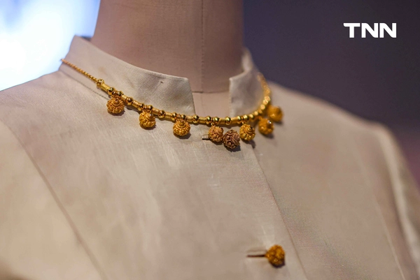 รูป-รำลึกพระมหากรุณาธิคุณด้านผ้าไทย พิพิธภัณฑ์ผ้าฯ เปิดเข้าชมฟรี ตามรอย "ชุดไทยราชนิยม" สะท้อนพระอัจฉริยภาพ ‘สมเด็จพระพันปีหลวง'-31