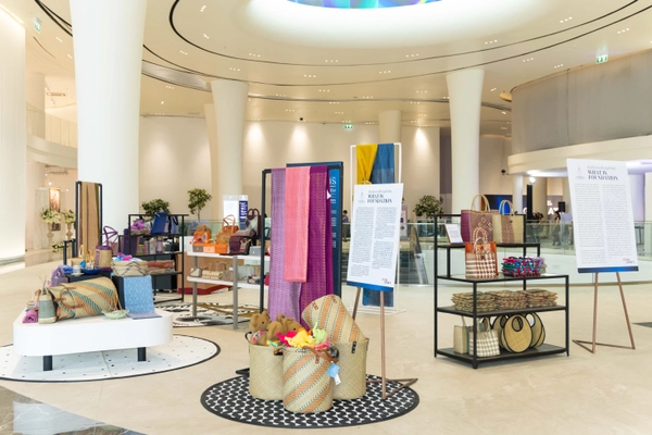 รูป-เชิญชมนิทรรศการทรงคุณค่า “จากพระราชปณิธาน...สู่มรดกแห่งแผ่นดิน” 7-20 พ.ย.-10