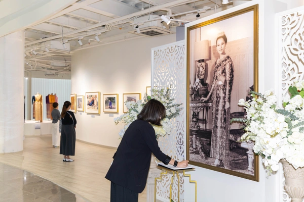 รูป-เชิญชมนิทรรศการทรงคุณค่า “จากพระราชปณิธาน...สู่มรดกแห่งแผ่นดิน” 7-20 พ.ย.-12