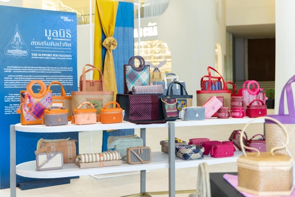 รูป-เชิญชมนิทรรศการทรงคุณค่า “จากพระราชปณิธาน...สู่มรดกแห่งแผ่นดิน” 7-20 พ.ย.-11