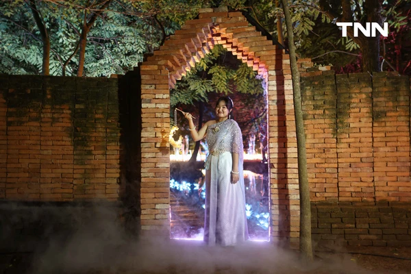 รูป-ณ สัทธา อุทยานไทย เนรมิตงานไฟ "Nasatta Light Festival 2026" สู่ สรวงสวรรค์นางฟ้า สุดตระการตาน้อมนำพระราชดำริด้านอนุรักษ์ของ สมเด็จพระพันปีหลวง-9