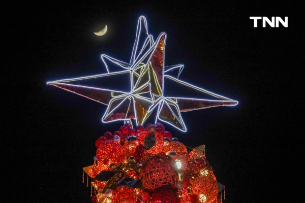 รูป-เที่ยวงานภาคเหนือหน้าหนาว “เทศกาลสีสันกาสะลอง 2025” ชม “ต้นคริสต์มาสหมอกพันวา” ถ่ายทอดอัตลักษณ์ของ 4 ชนเผ่าจากยอดดอยสูง-14