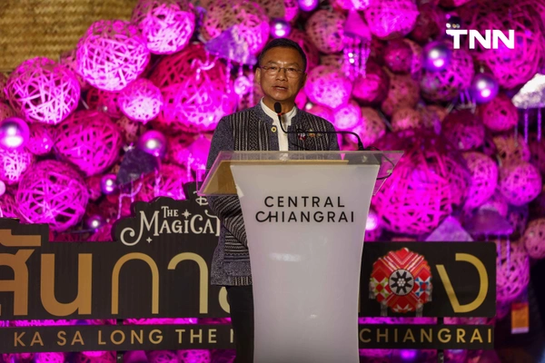 รูป-เที่ยวงานภาคเหนือหน้าหนาว “เทศกาลสีสันกาสะลอง 2025” ชม “ต้นคริสต์มาสหมอกพันวา” ถ่ายทอดอัตลักษณ์ของ 4 ชนเผ่าจากยอดดอยสูง-7